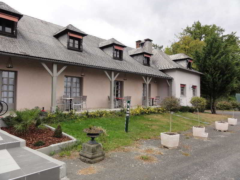 Hôtel Restaurant Les Coquelicots, The Originals Relais  Saint-Pardoux-l'Ortigier Exterior foto